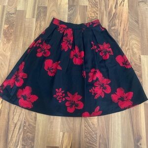 Forever21 S Size Floral Black and Red Skirt
